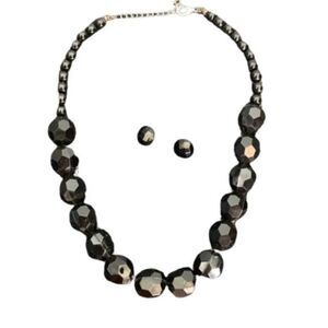 Vintage black faceted bead set